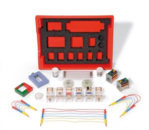 Elektryczność i magnetyzm 1008532 [ U8506000 ]