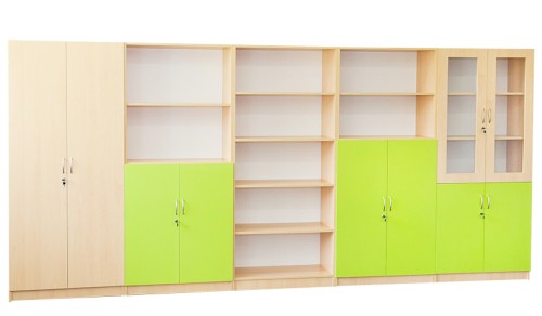 Zestaw mebli - szafa na narzędzia laboratoria przyszłości