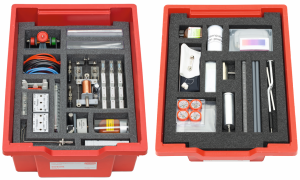 Zestaw elementów i urządzeń do doświadczeń z elektryczności 23200 z zasilaczem i multimetrem