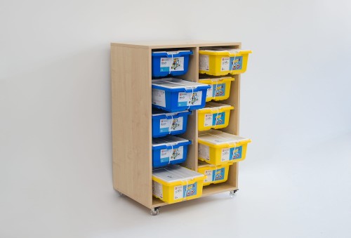 Mobilna szafka w komplecie z 10 zestawami klocków LEGO