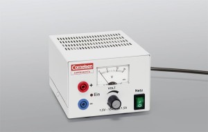 Zasilacz laboratoryjny prądu stałego 1,5-15V 1,5A 55223