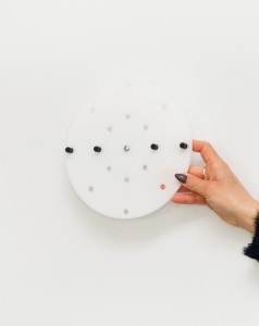 Tarcza do momentów sił z uchwytem magnetycznym do tablicy