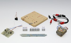 Zestaw elementów do montażu zasilacza sieciowego